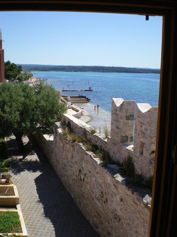 Apartments Edo Novigrad Istria الغرفة الصورة
