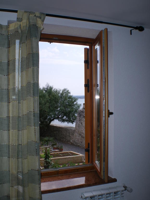 Apartments Edo Novigrad Istria الغرفة الصورة